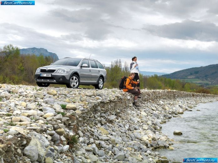 2010 Skoda Octavia Scout - фотография 15 из 38