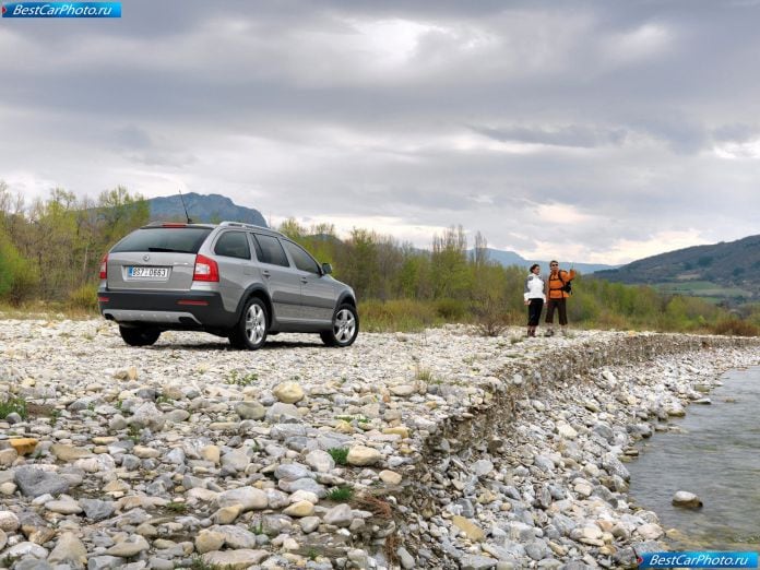 2010 Skoda Octavia Scout - фотография 25 из 38
