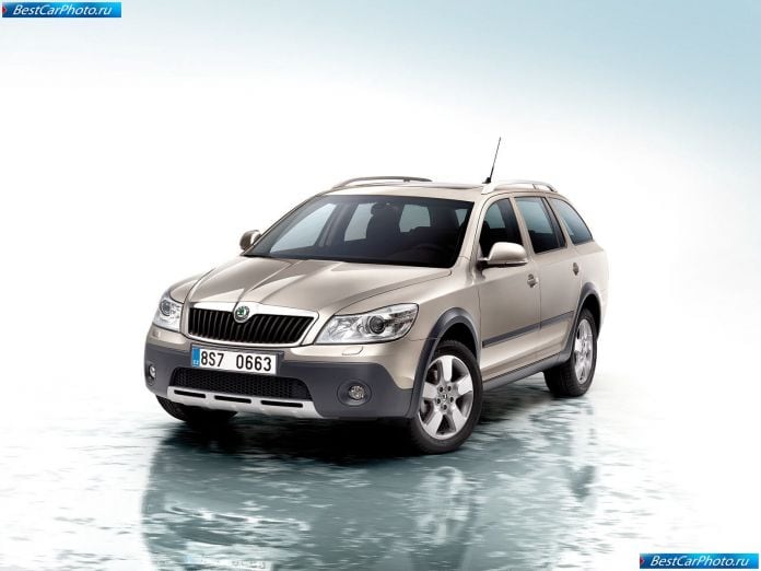 2010 Skoda Octavia Scout - фотография 29 из 38