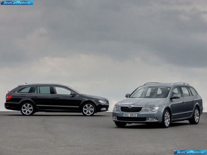 2010 Skoda Superb Combi - фотография 82 из 131 2010 Skoda Superb Combi - фотография 82 из 131