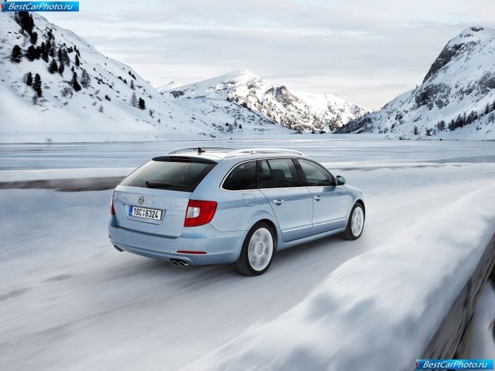 2010 Skoda Superb Combi 4x4 - фотография 10 из 15
