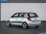 skoda_2011-fabia_1600x1200_038.jpg