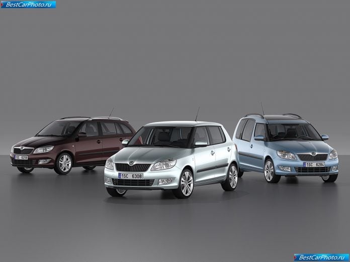 2011 Skoda Fabia - фотография 42 из 72