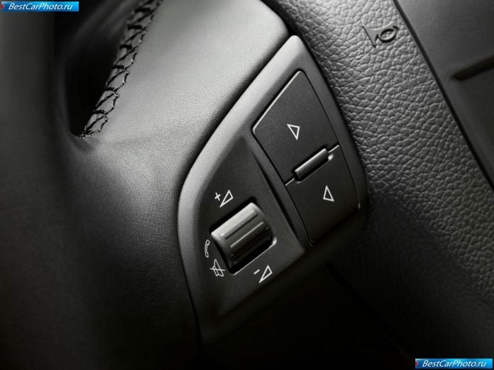 2011 Skoda Fabia - фотография 48 из 72 2011 Skoda Fabia - фотография 48 из 72
