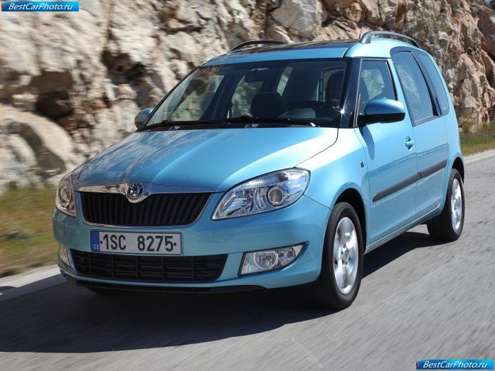 2011 Skoda Roomster - фотография 9 из 48 2011 Skoda Roomster - фотография 9 из 48
