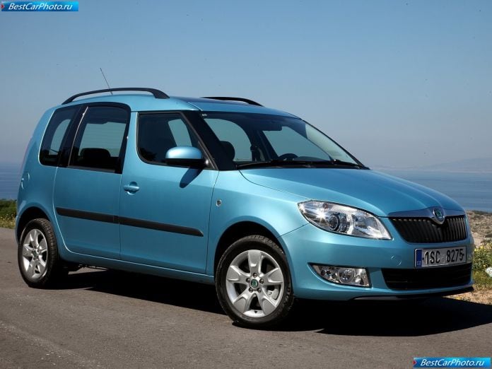 2011 Skoda Roomster - фотография 12 из 48