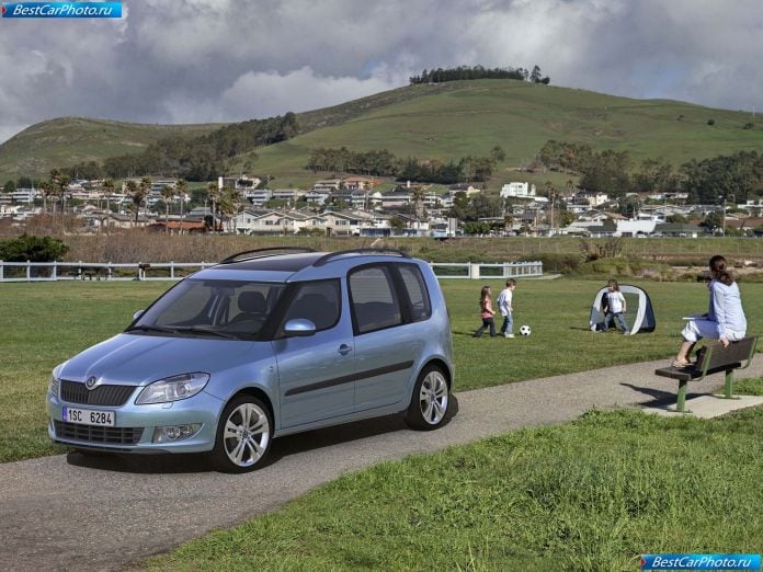 2011 Skoda Roomster - фотография 15 из 48 2011 Skoda Roomster - фотография 15 из 48