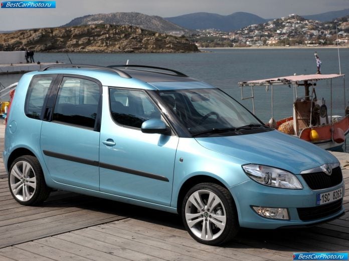 2011 Skoda Roomster - фотография 20 из 48 2011 Skoda Roomster - фотография 20 из 48