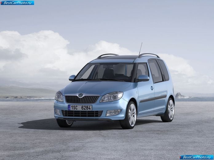 2011 Skoda Roomster - фотография 24 из 48 2011 Skoda Roomster - фотография 24 из 48