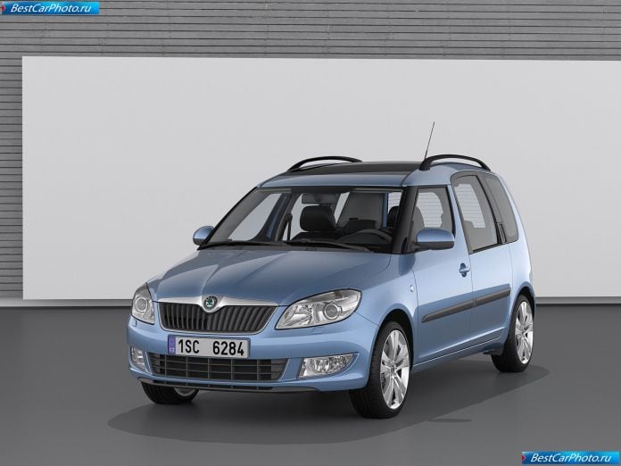 2011 Skoda Roomster - фотография 35 из 48 2011 Skoda Roomster - фотография 35 из 48