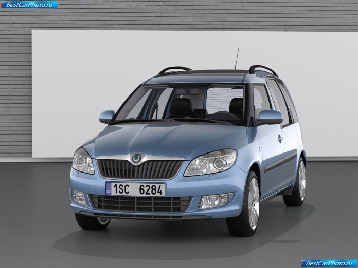 2011 Skoda Roomster - фотография 36 из 48 2011 Skoda Roomster - фотография 36 из 48
