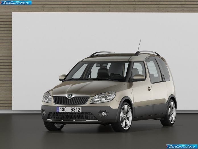 2011 Skoda Roomster Scout - фотография 5 из 11