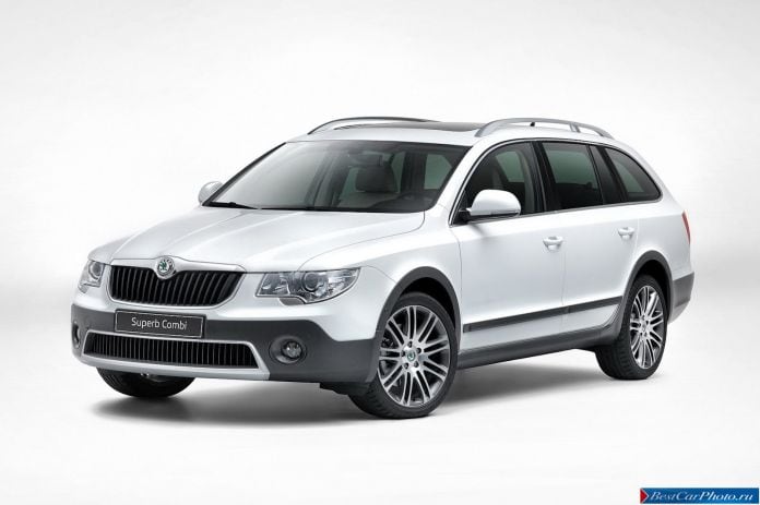 2012 Skoda Superb Outdoor - фотография 1 из 8 2012 Skoda Superb Outdoor - фотография 1 из 8