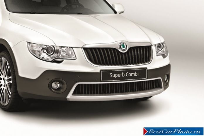 2012 Skoda Superb Outdoor - фотография 5 из 8 2012 Skoda Superb Outdoor - фотография 5 из 8