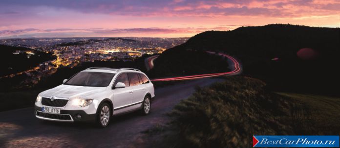 2012 Skoda Superb Outdoor - фотография 8 из 8 2012 Skoda Superb Outdoor - фотография 8 из 8