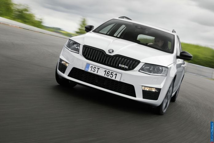 2013 Skoda Octavia RS Combi - фотография 4 из 45 2013 Skoda Octavia RS Combi - фотография 4 из 45