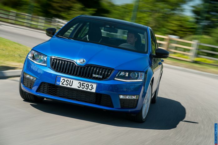 2013 Skoda Octavia RS - фотография 17 из 57 2013 Skoda Octavia RS - фотография 17 из 57