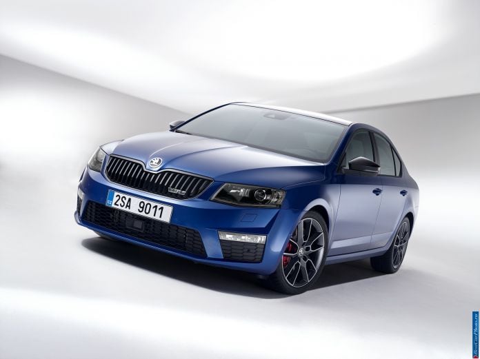 2013 Skoda Octavia RS - фотография 40 из 57 2013 Skoda Octavia RS - фотография 40 из 57