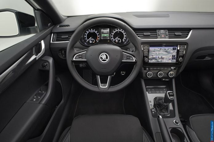 2013 Skoda Octavia RS - фотография 45 из 57 2013 Skoda Octavia RS - фотография 45 из 57