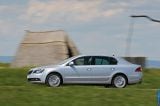 2013_skoda_superb_012.jpg