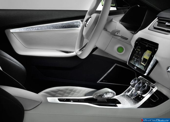 2014 Skoda VisionC Concept - фотография 14 из 30 2014 Skoda VisionC Concept - фотография 14 из 30