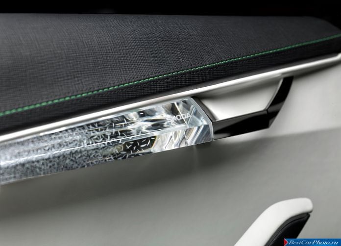 2014 Skoda VisionC Concept - фотография 20 из 30 2014 Skoda VisionC Concept - фотография 20 из 30