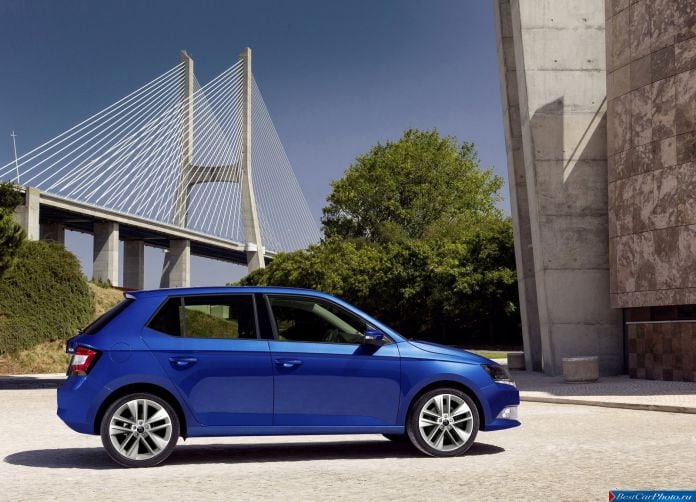2015 Skoda Fabia - фотография 4 из 56 2015 Skoda Fabia - фотография 4 из 56