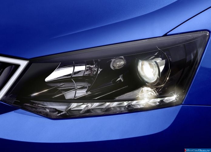 2015 Skoda Fabia - фотография 32 из 56