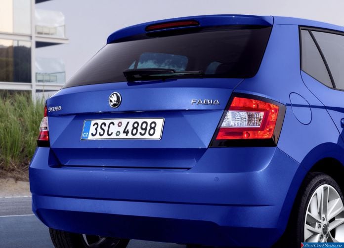 2015 Skoda Fabia - фотография 35 из 56 2015 Skoda Fabia - фотография 35 из 56