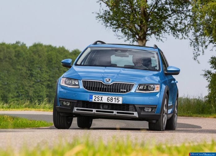 2015 Skoda Octavia Scout - фотография 5 из 23 2015 Skoda Octavia Scout - фотография 5 из 23