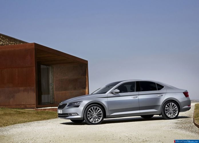 2015 Skoda Superb - фотография 40 из 116 2015 Skoda Superb - фотография 40 из 116