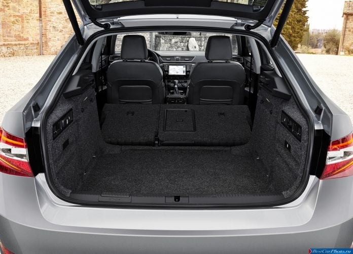 2015 Skoda Superb - фотография 71 из 116 2015 Skoda Superb - фотография 71 из 116