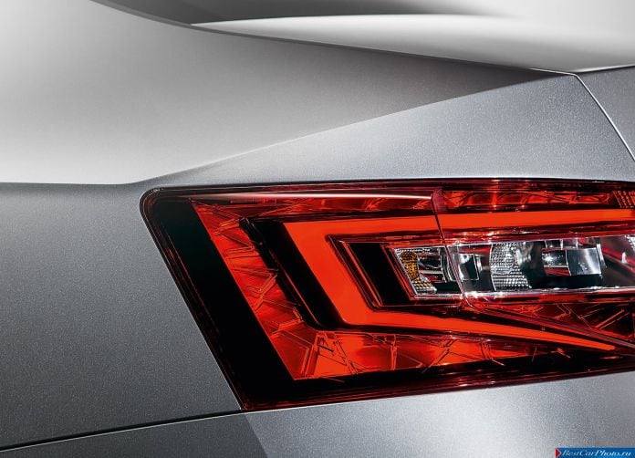 2015 Skoda Superb - фотография 83 из 116 2015 Skoda Superb - фотография 83 из 116