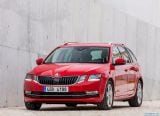 skoda_2017_octavia_combi_008.jpg