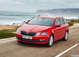 skoda_2017_octavia_combi_010.jpg