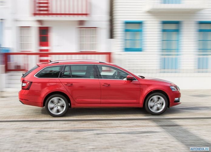 2017 Skoda Octavia Combi - фотография 18 из 36