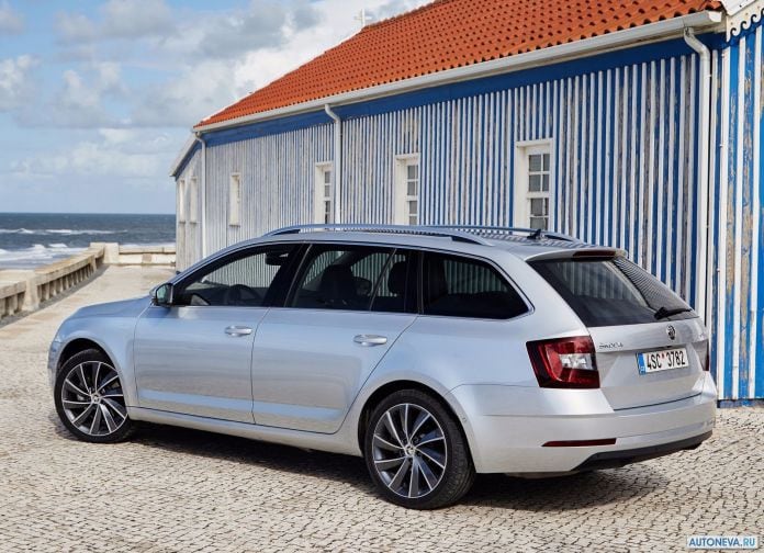 2017 Skoda Octavia Combi - фотография 23 из 36 2017 Skoda Octavia Combi - фотография 23 из 36