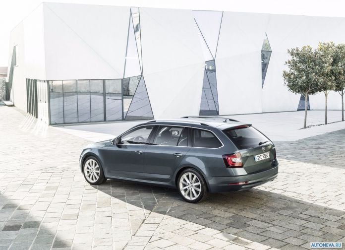 2017 Skoda Octavia Combi - фотография 24 из 36 2017 Skoda Octavia Combi - фотография 24 из 36
