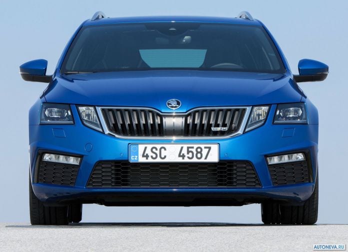 2017 Skoda Octavia Combi RS - фотография 11 из 16