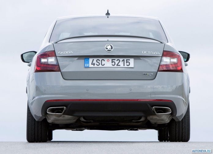 2017 Skoda Octavia RS - фотография 1 из 16