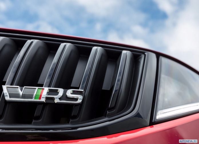 2017 Skoda Octavia RS - фотография 15 из 16
