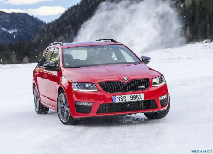 2017 Skoda Octavia RS 4x4 Combi - фотография 2 из 10 2017 Skoda Octavia RS 4x4 Combi - фотография 2 из 10