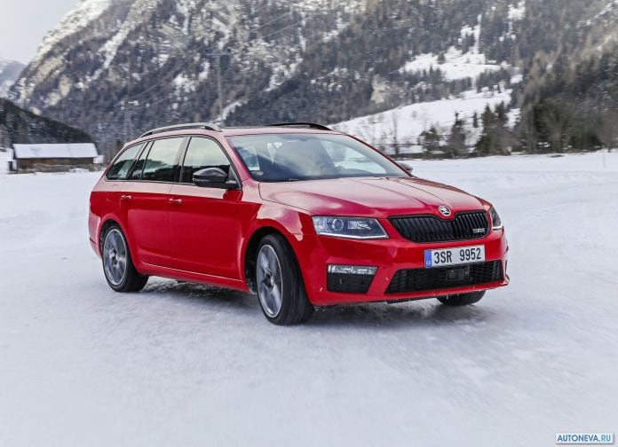 2017 Skoda Octavia RS 4x4 Combi - фотография 3 из 10 2017 Skoda Octavia RS 4x4 Combi - фотография 3 из 10