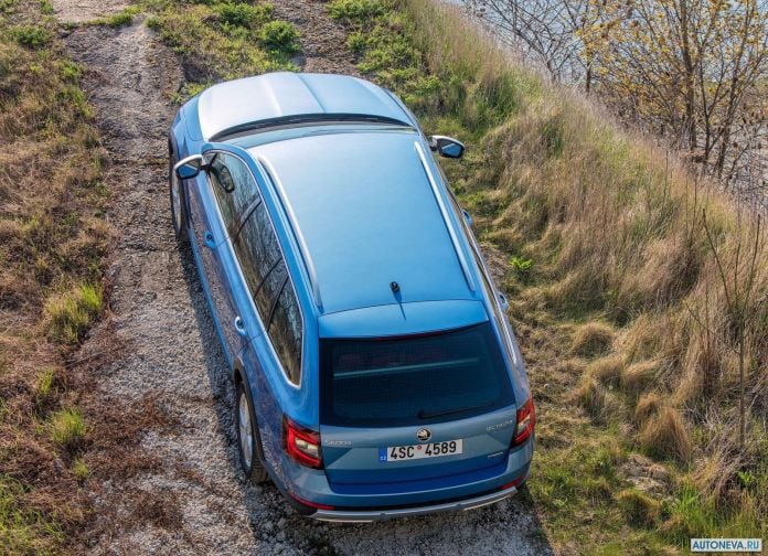 2017 Skoda Octavia Scout - фотография 24 из 40