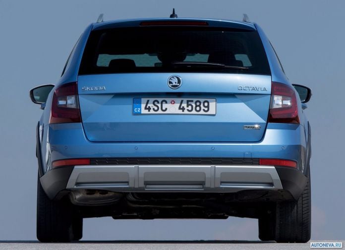 2017 Skoda Octavia Scout - фотография 28 из 40 2017 Skoda Octavia Scout - фотография 28 из 40