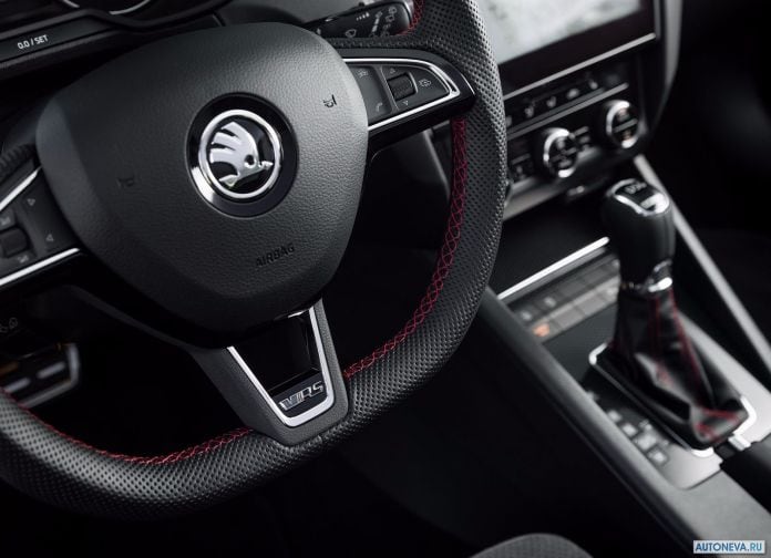 2018 Skoda Octavia RS 245 - фотография 23 из 30 2018 Skoda Octavia RS 245 - фотография 23 из 30
