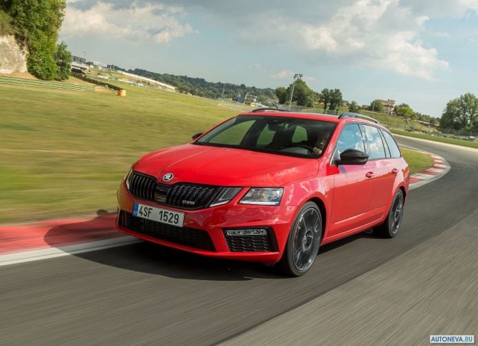2018 Skoda Octavia RS 245 Combi - фотография 12 из 28 2018 Skoda Octavia RS 245 Combi - фотография 12 из 28
