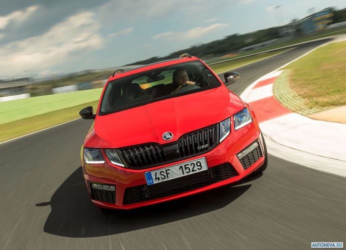 2018 Skoda Octavia RS 245 Combi - фотография 19 из 28 2018 Skoda Octavia RS 245 Combi - фотография 19 из 28