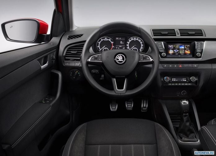 2019 Skoda Fabia - фотография 38 из 60 2019 Skoda Fabia - фотография 38 из 60