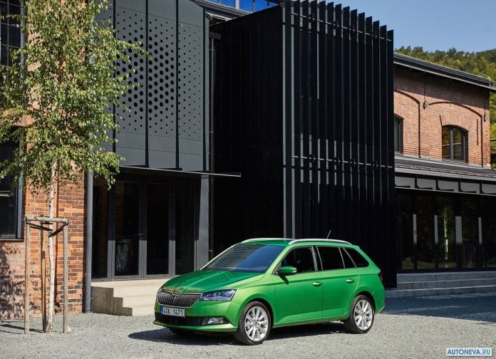 2019 Skoda Fabia Combi - фотография 2 из 47 2019 Skoda Fabia Combi - фотография 2 из 47